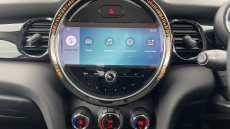 MINI Hatchback 1.5 Cooper Classic 5dr Petrol Hatchback